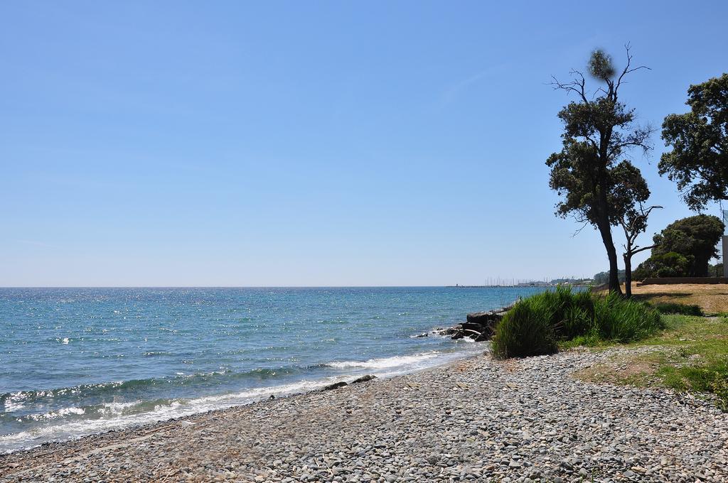Sole E Mare Aparthotel Santa-Maria-Poggio  Екстериор снимка