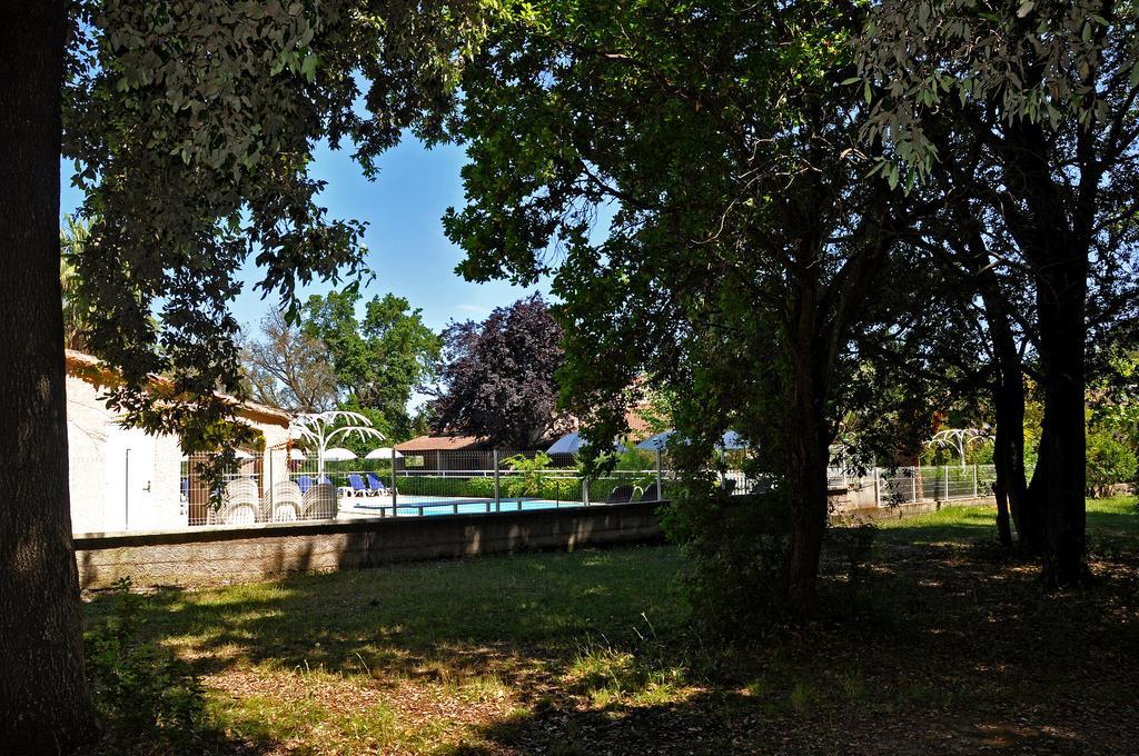 Sole E Mare Aparthotel Santa-Maria-Poggio  Екстериор снимка
