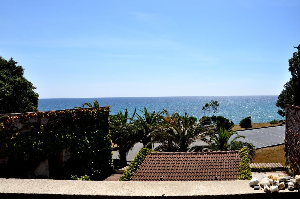 Sole E Mare Aparthotel Santa-Maria-Poggio  Екстериор снимка