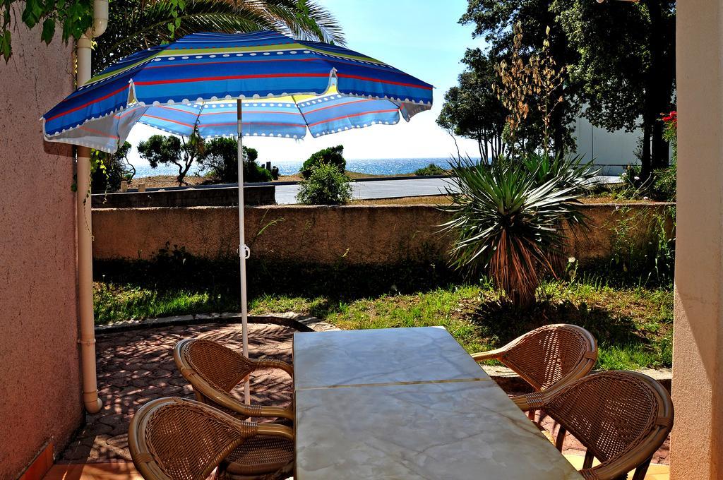Sole E Mare Aparthotel Santa-Maria-Poggio  Стая снимка